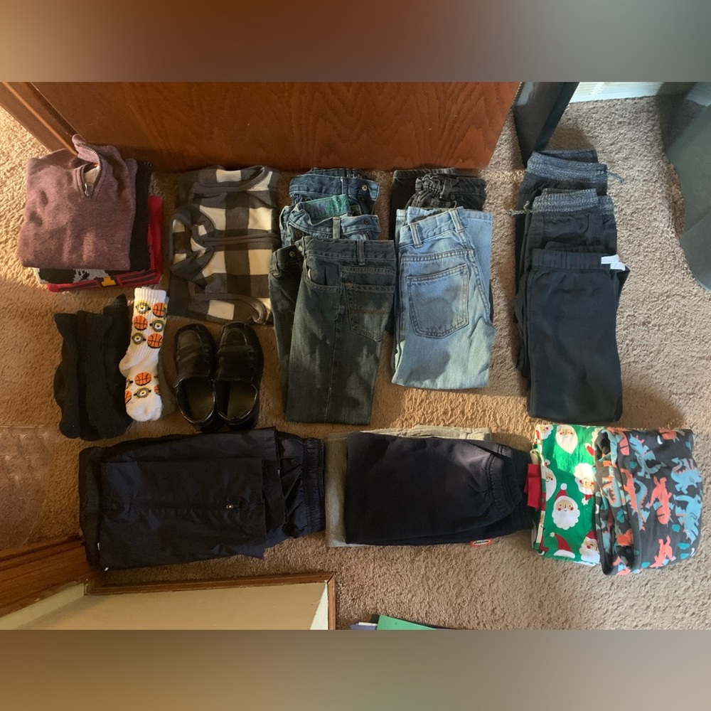 One lot boys’ 4 to 6 cold weather clothing